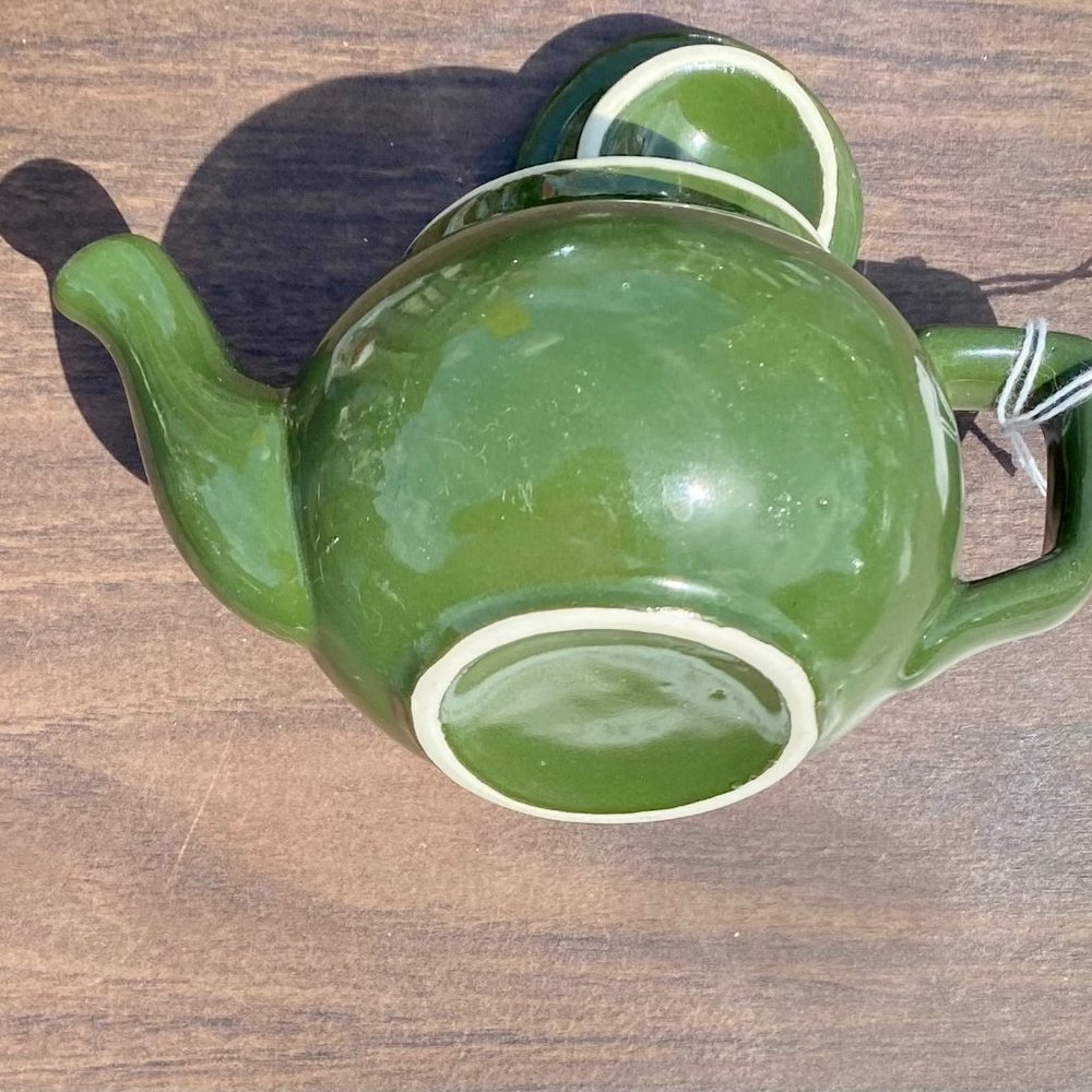 💙 Vintage Green Creamer Teapot